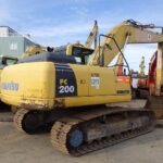 may-xuc-dao-komatsu-PC200-301128-2006 (4)