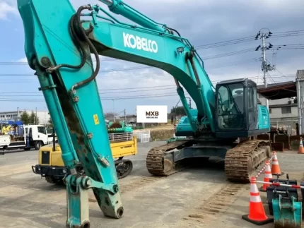 Máy xúc đào Kobelco SK330-10 1.4 m3 có đường búa