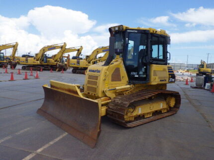 máy ủi Komatsu D37PXi-23 nhập khẩu nhật bản